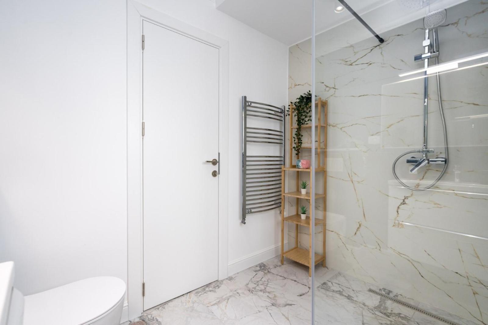 Luxury 2Br Apartment Calea Victoriei Bukarest Eksteriør billede